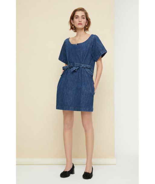 Robe courte en denim à noeuds les muscles