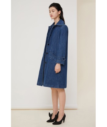 Manteau en denim est présent 