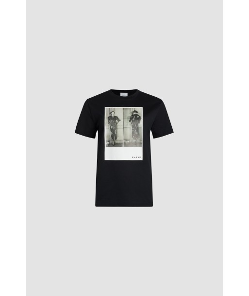 T-shirt Archives en coton bio ouvre sa boutique