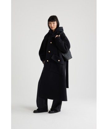 Manteau oversize en laine et cachemire rembourrage situé sous